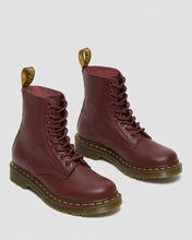DR. MARTENS UNISEX 1460 VIRGINIA CHERRY RED