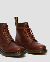DR. MARTENS 1460 PASCAL BROWN