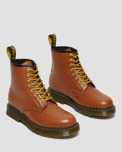 DR. MARTENS UNISEX 1460 WP