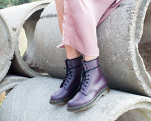 DR. MARTENS UNISEX 1460 PURPLE